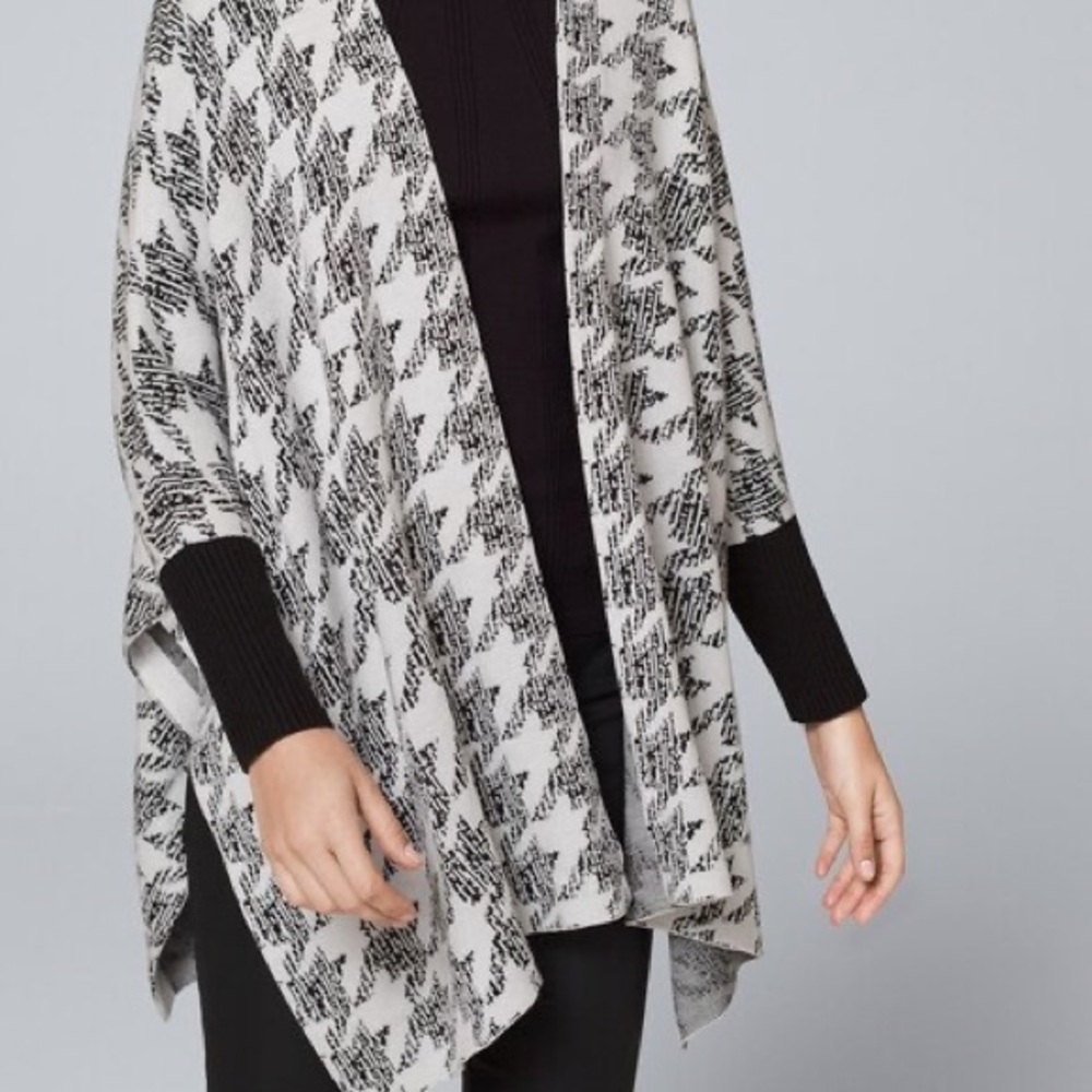 White House Black Market houndstooth wrap